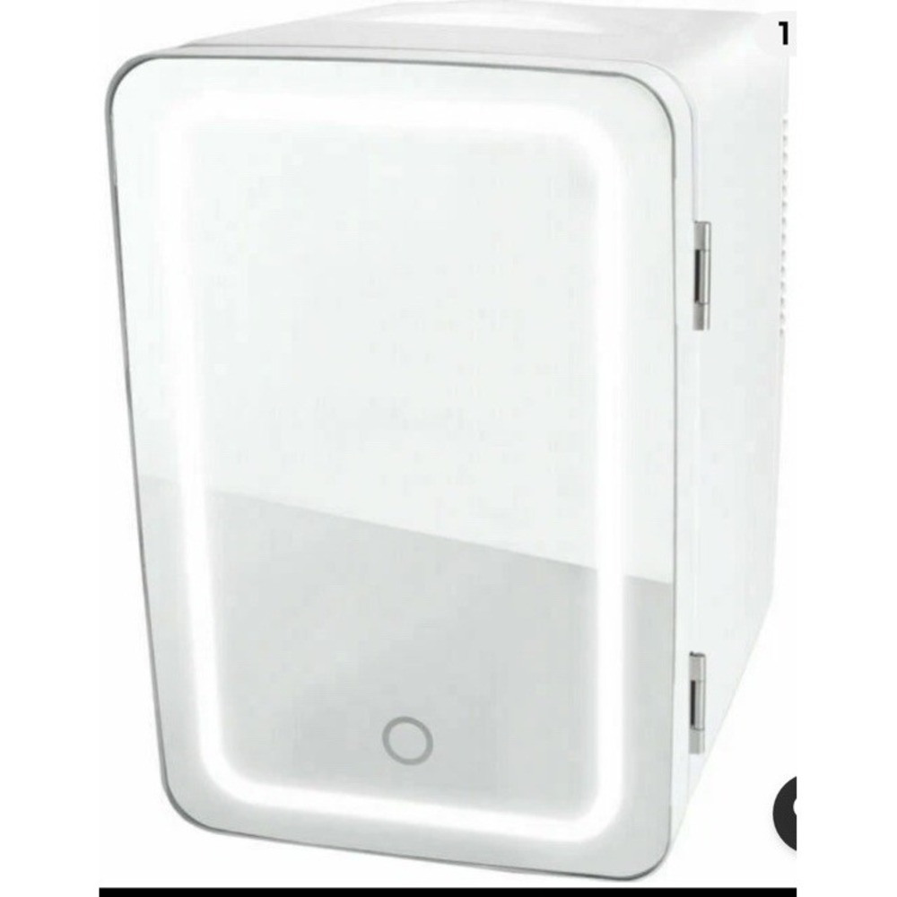 Personal Chiller 6L LED Lighted Mini Refrigerator Baby Bottle Skincare - Picture 3 of 5